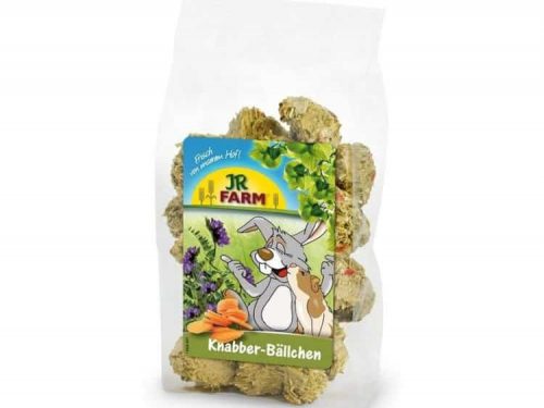 Jr farm knabber-bällchen til gnavere, en sund snack lavet af friske urter og grøntsager, perfekt til hamstere, kaniner og andre små kæledyr. Ideel til at stimulere tyggeinstinkter og holde dine kæledyr aktive og glade. | gnavernes univers