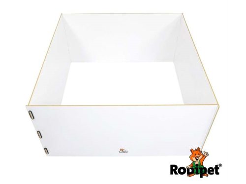 Firkantet hvid plasticindhegning fra Rodipet®, ideel til gnavere og mindre kæledyr. Perfekt til at skabe et sikkert legeområde.