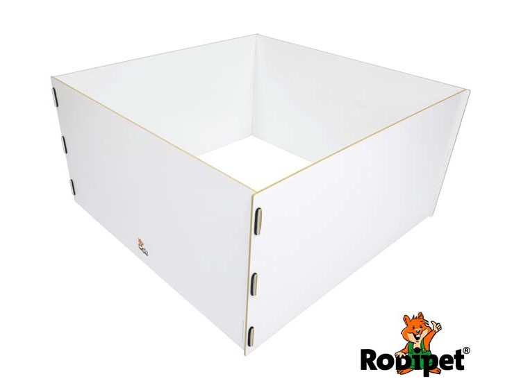 R03607 - rodipet® laola® run 100x100x50 cm 6 | gnavernes univers Robipet indhegning til gnavere, ideel til at skabe et sikkert og rummeligt område til leg og udforskning. Lavet af slidstærkt materiale med nem montering. Perfekt til både hamstere og marsvin. | gnavernes univers